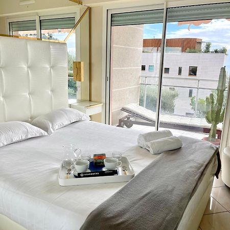 Les Jardins De Monaco Vue Mer Et Piscine Apartman Saint-Antoine  Kültér fotó