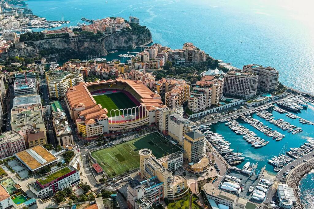 Les Jardins De Monaco Vue Mer Et Piscine Apartman Saint-Antoine  Kültér fotó
