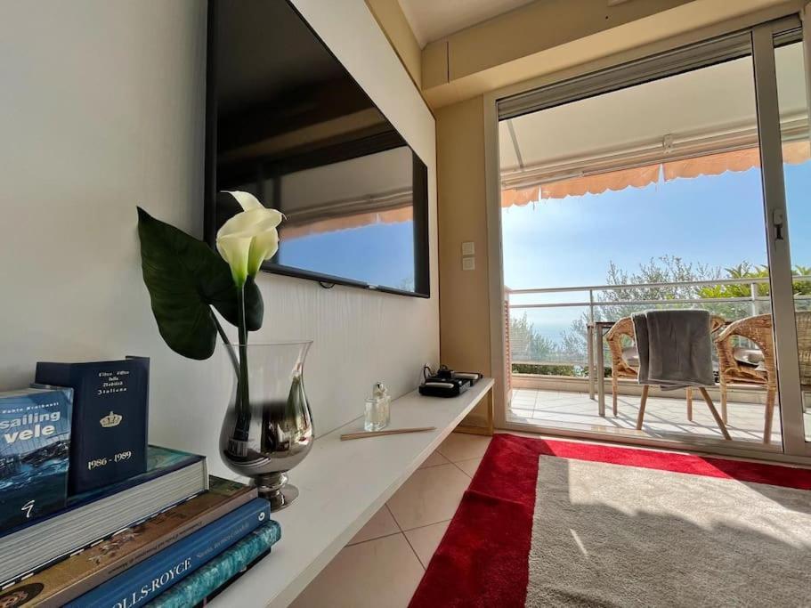 Les Jardins De Monaco Vue Mer Et Piscine Apartman Saint-Antoine  Kültér fotó